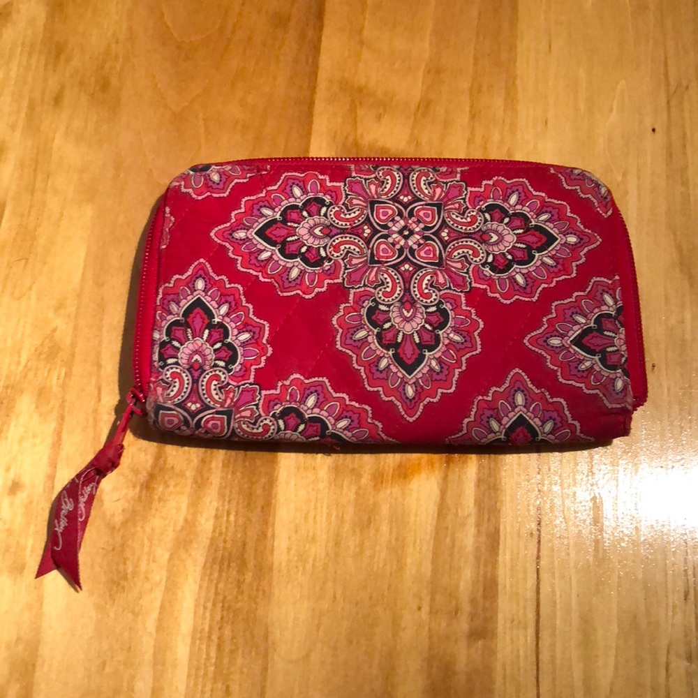 Vera Bradley Frankly Scarlet wallet